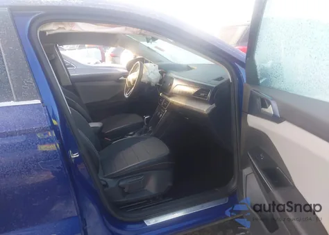 2022 Volkswagen Taos 1.5T Se from USA, damaged, VIN 3VVPX7B26NM047962